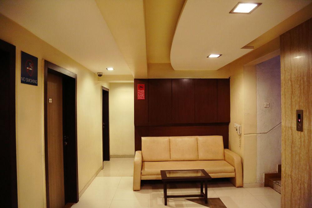 Oyo Rooms Yerwada Chowk Pune Exterior foto